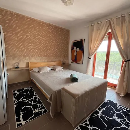 Zak Apartment
